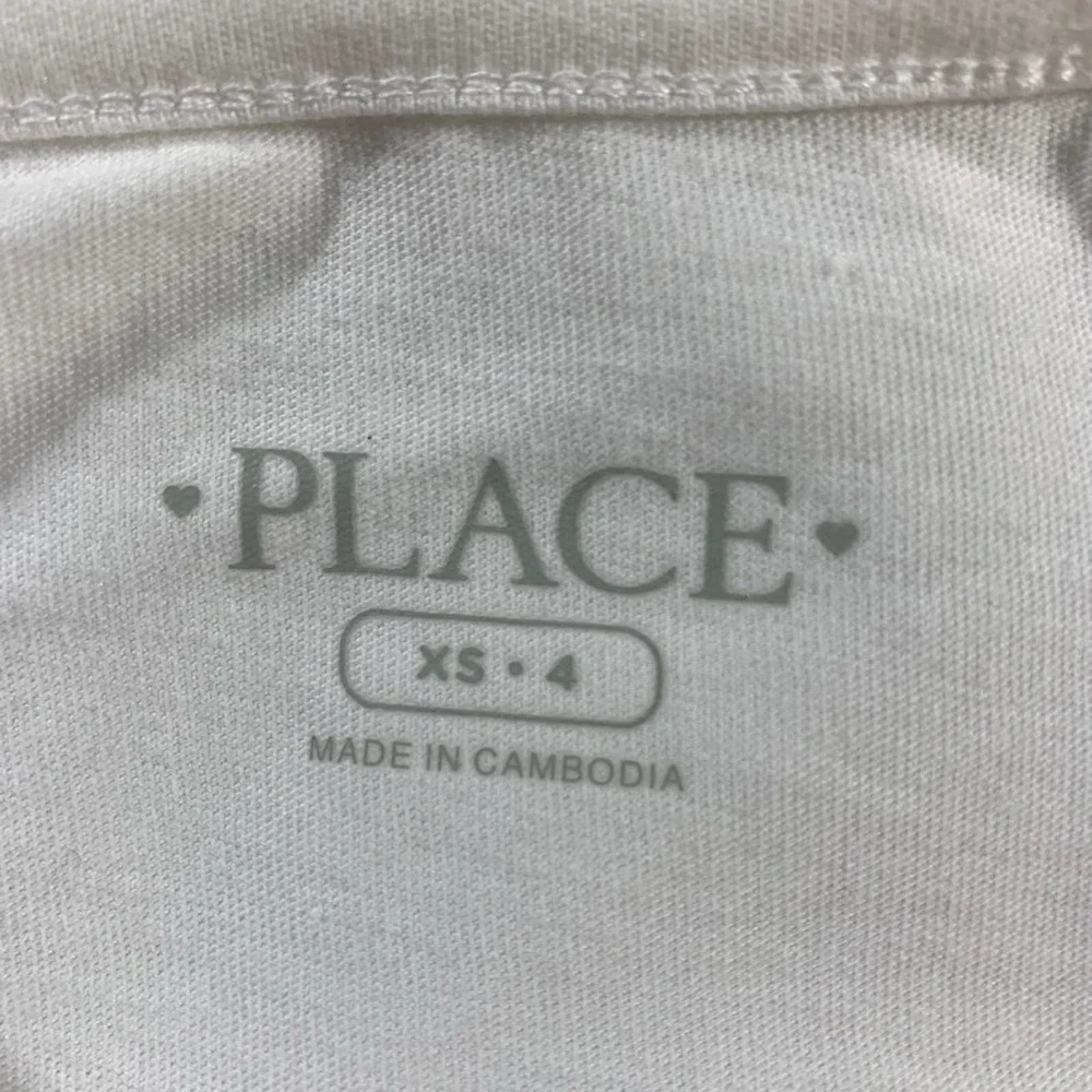 Children’s Place NWT‎ Long Sleeve Tee Sparkly SZ 4